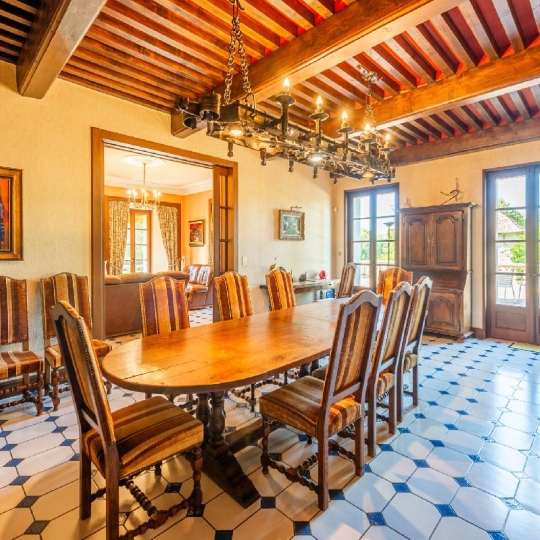  Annonces THONON : Maison / Villa | THONON-LES-BAINS (74200) | 993 m2 | 4 600 000 &euro; 
